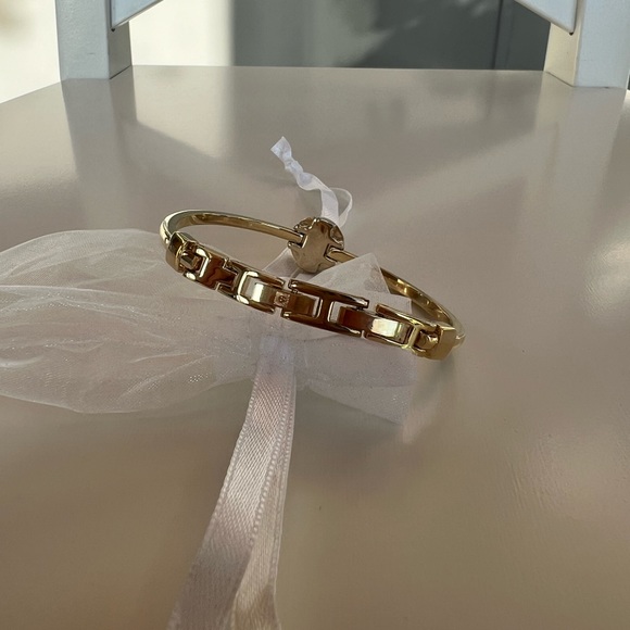 Anne Kline Pave Circle Adjustable Gold Loose Hinge Bangle - Picture 3 of 3